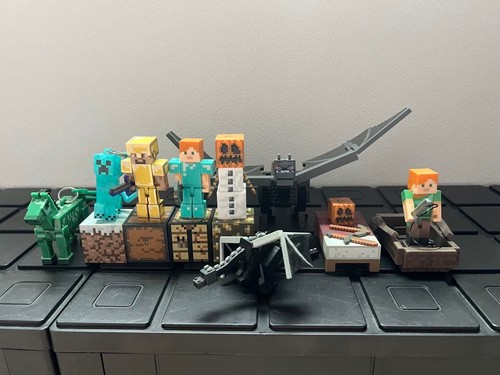 Minecraft figure