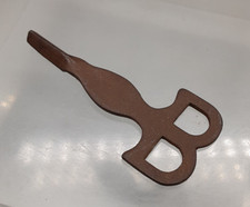 Vintage Metal Roller Skate Key