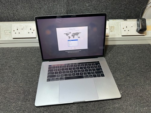 Apple macbook pro intel - pro, 15",