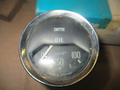 Smiths mechanical oil pressure