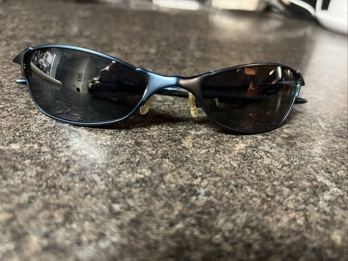 Vintage oakley wiretap 0 - oakley,