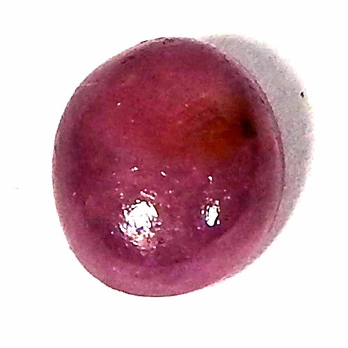 Natural ruby oval - 7.30,