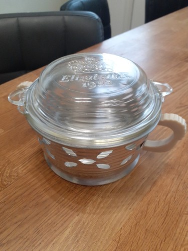Phoenix pyrex casserole - pyrex,
