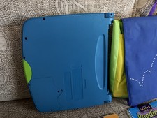 Leapfrog LeapPad Learning System 6 carts/books carry bag good used condition 