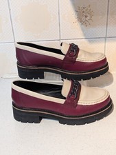 Clarks Leather Shoes 7 D