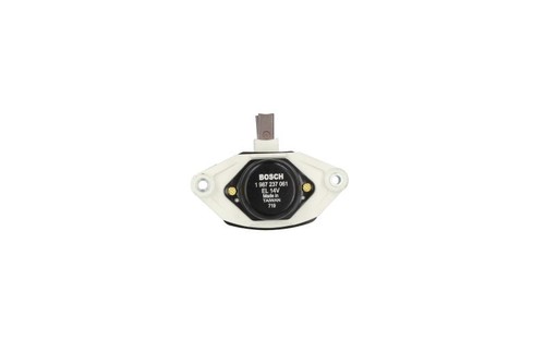 Alternator voltage regulator