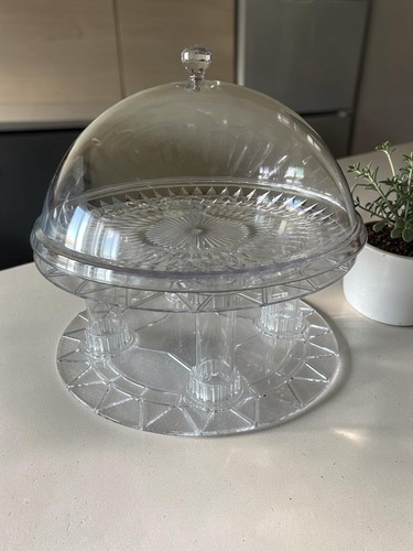Acrylic cake stand with dome - stand,