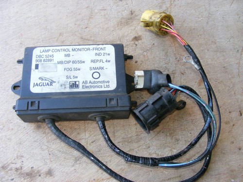 Jaguar xj40 front lamp control - xj40,