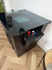Space Invaders, Pacman, 60