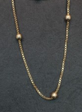 9 Carat Yellow Gold Bead & Box