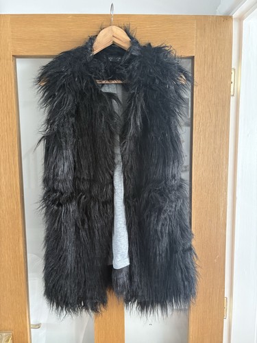Shaggy faux gilet - 10, top