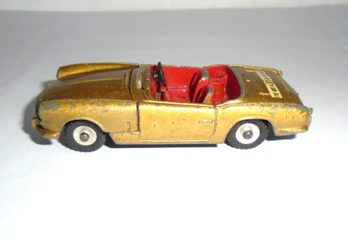 Dinky toys triumph - dinky,