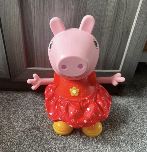 Peppa pig jump - peppa, muddy