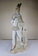 Large Vintage Porceval