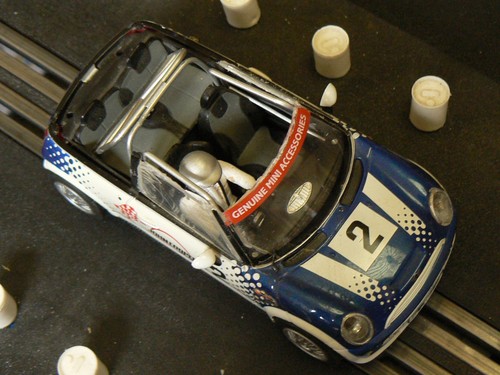 Scalextric c2528 bmw - mini, john