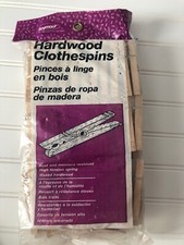 Vtg Seymour High Tension Waxed Wood  Clothespins Rust Resistant Package 100 NIP