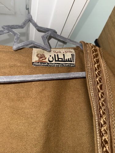 Vintage sultan bisht saudi - al,