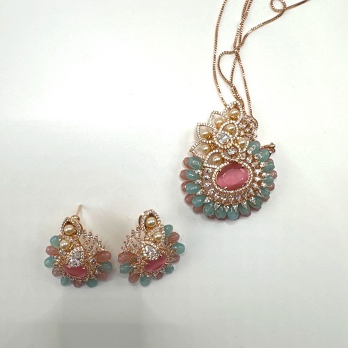 Mint pink pendant - pink, &