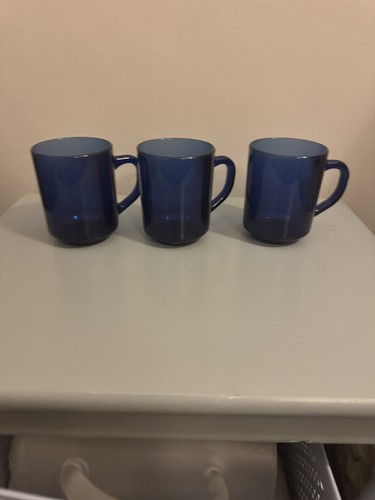 Set three vintage arcoroc - three,