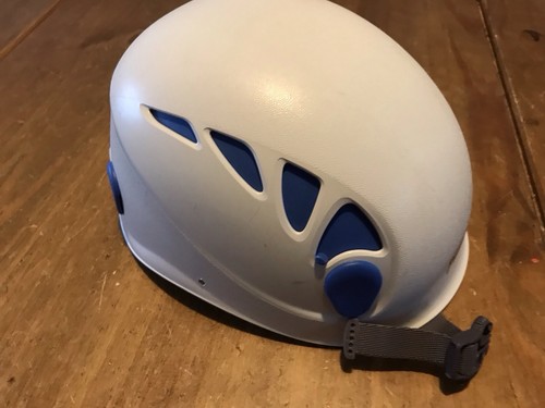 Petzl elios climbing helmet - climbing,
