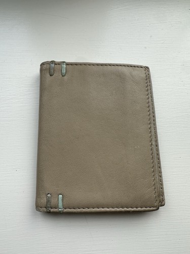 Tula biege leather credit - tula,