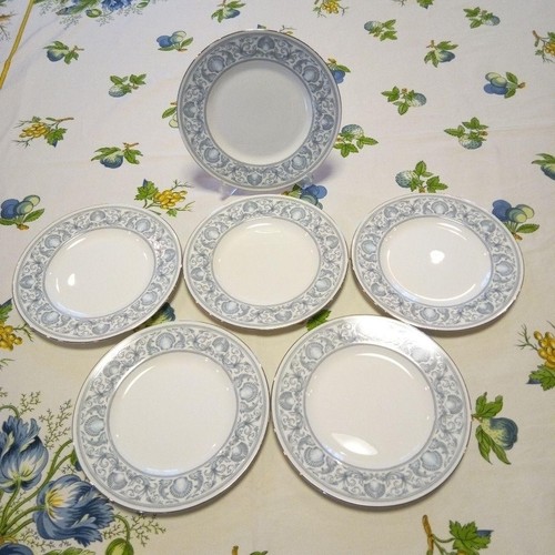 Wedgwood dolphins white plate - dolphins,
