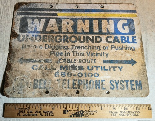 Vintage warning underground - vintage,