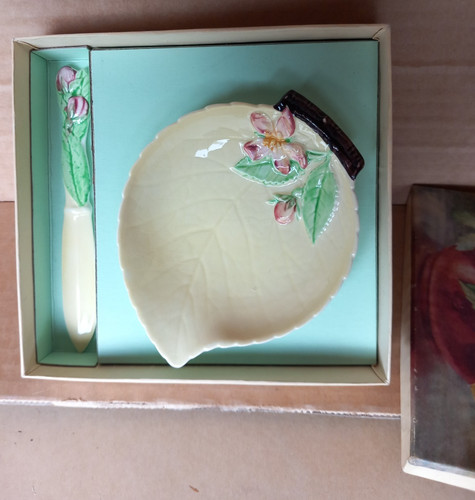 Carlton ware apple blossom - carlton,