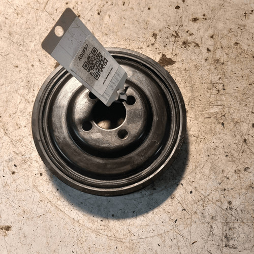Crankshaft pulley seat - crankshaft, leon