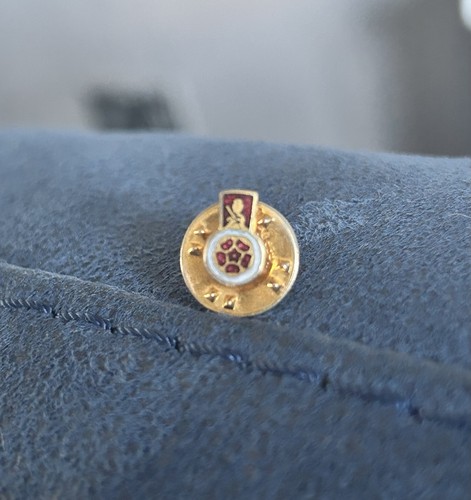 Deputy lieutenant lapel - deputy, dl