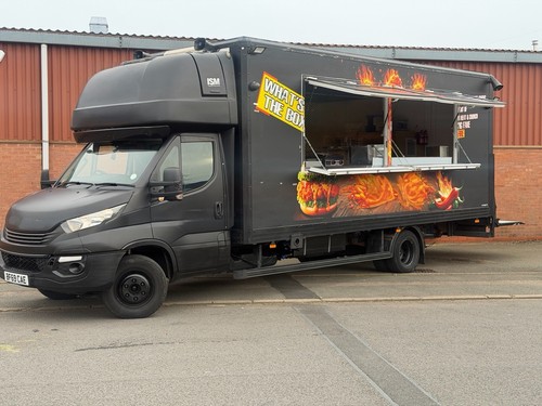Catering van fully loaded - fully,