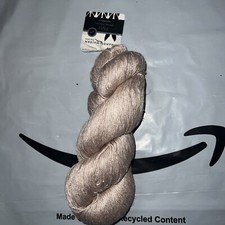Hand Maiden Fine Yarns Flyss