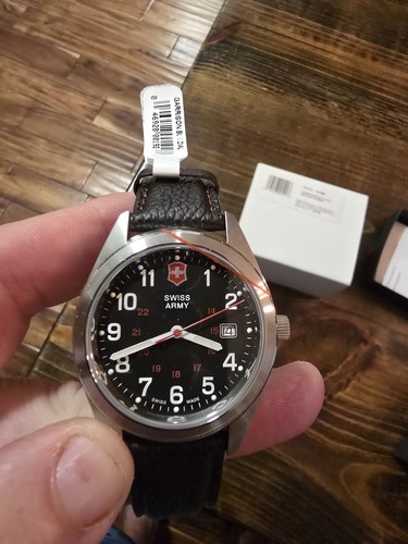 Victorinox 241083 40mm swiss - 40mm,
