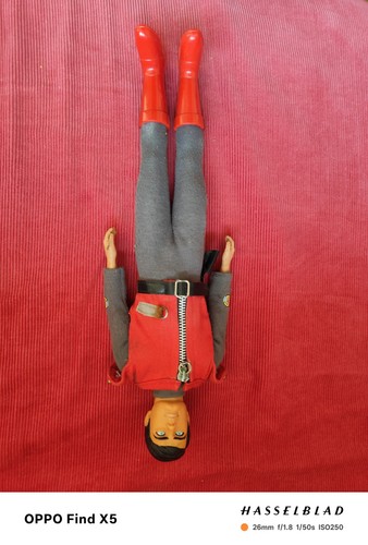 Captain scarlet action - captain, figure