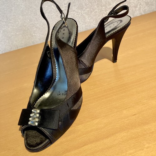Uk5 debut debenhams black - debenhams,