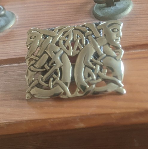 Gold coloured metal celtic - gold,