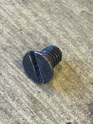 Bottom blade fixings - blade,