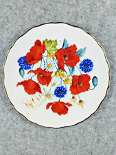 2 Royal Albert Plates, “Poppies” “BIRDS” 21 Cm Diam Sku M2