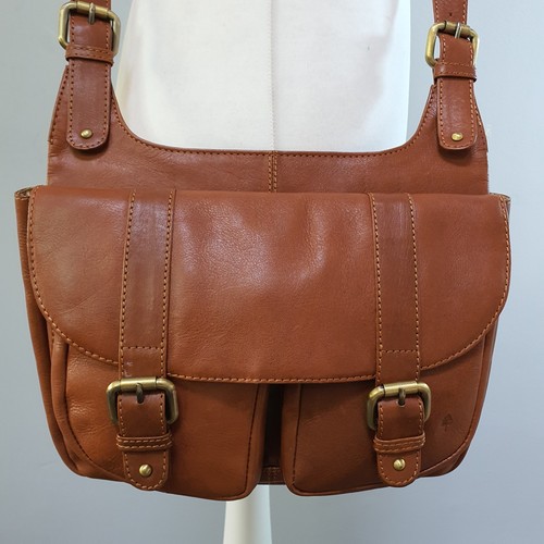 Oriano tan leather crossbody - oriano,