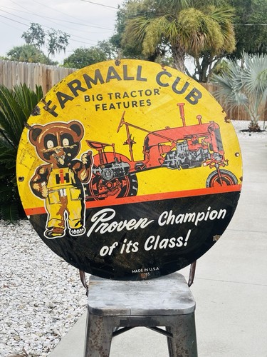Farmall cub porcelain - farmall,
