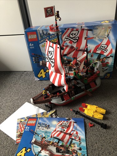 Lego juniors captain - 4,