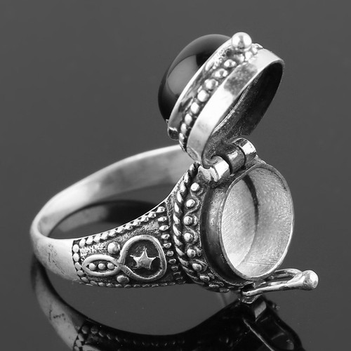 Natural black onyx - black,