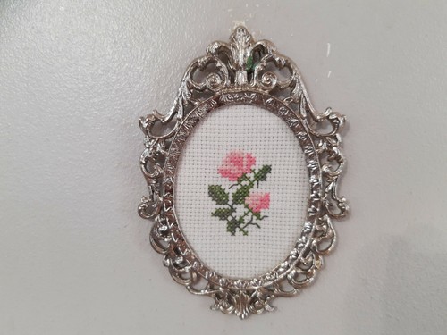 Small plaque wall hanging - small,