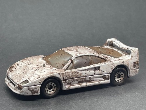 Matchbox ferrari f40 barn - ferrari,