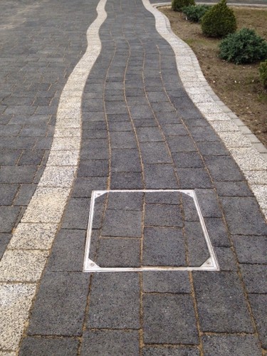 Aluminium recessed manhole - aluminium,