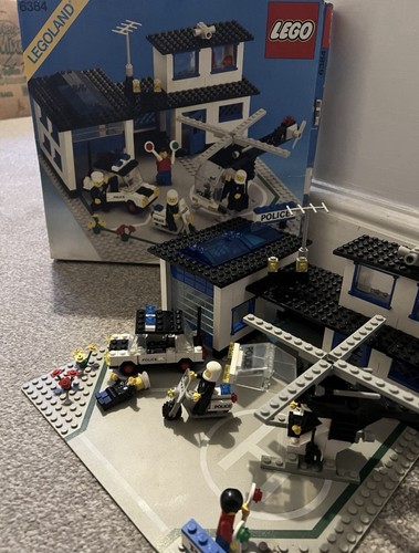 Lego vintage police station - police,