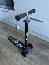 Maxi Micro Scooter Deluxe