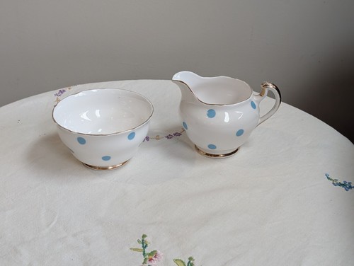 Vintage royal vale bone china - royal,