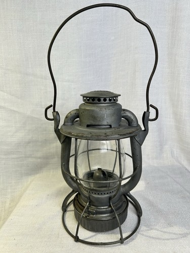 Rare vtg 1942 dietz - rare, vesta