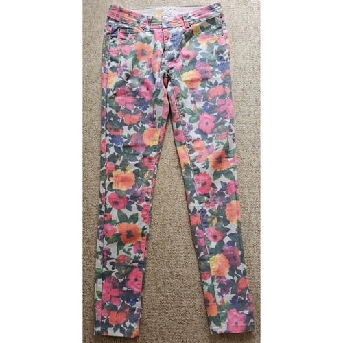 Brushed flowers pattern summer - brushed,